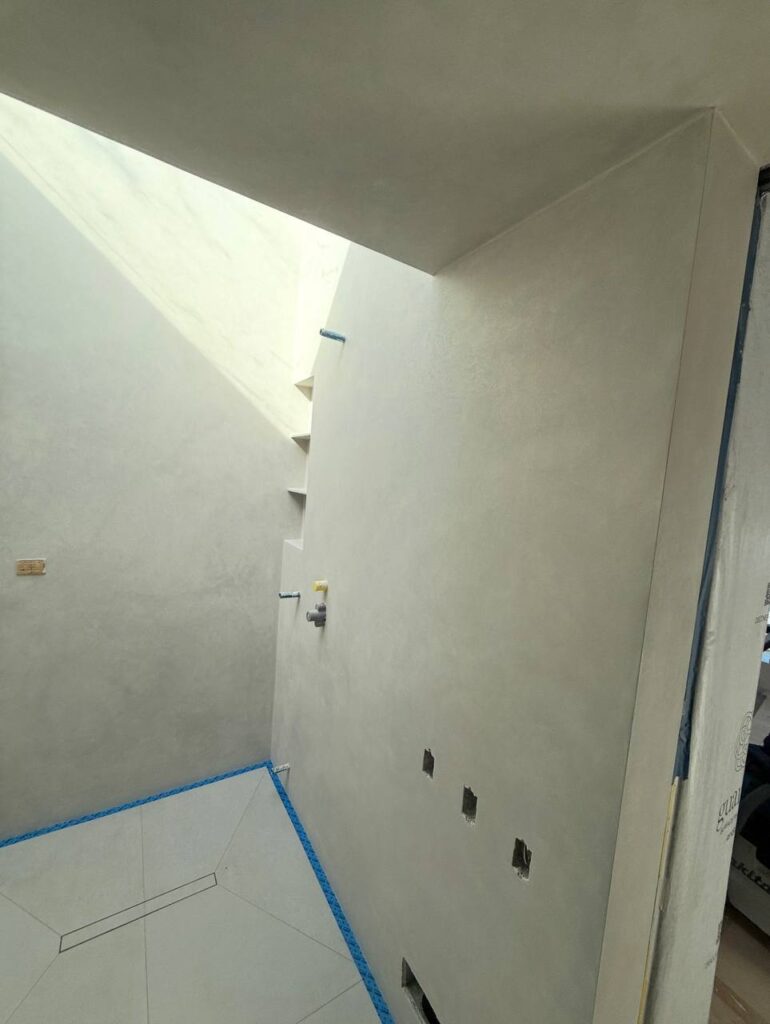 Microcement bathroom walls